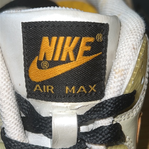 Vintage Nike Air Max 90 Summit White Black Yellow GS Size 5.5 Rare - Picture 11 of 13